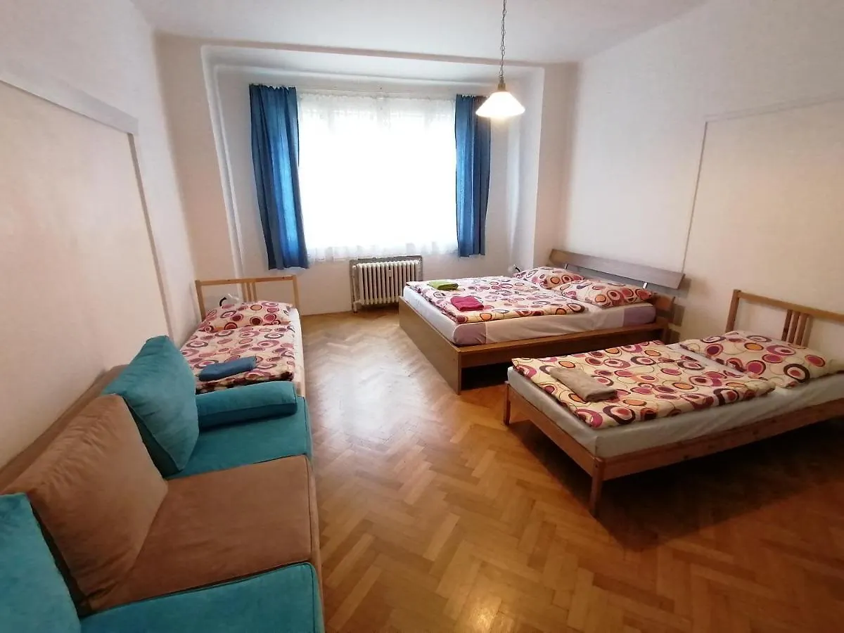Hostel Bonvolon Prague Hotel