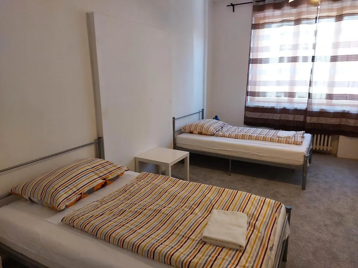 Hostel Bonvolon Prague