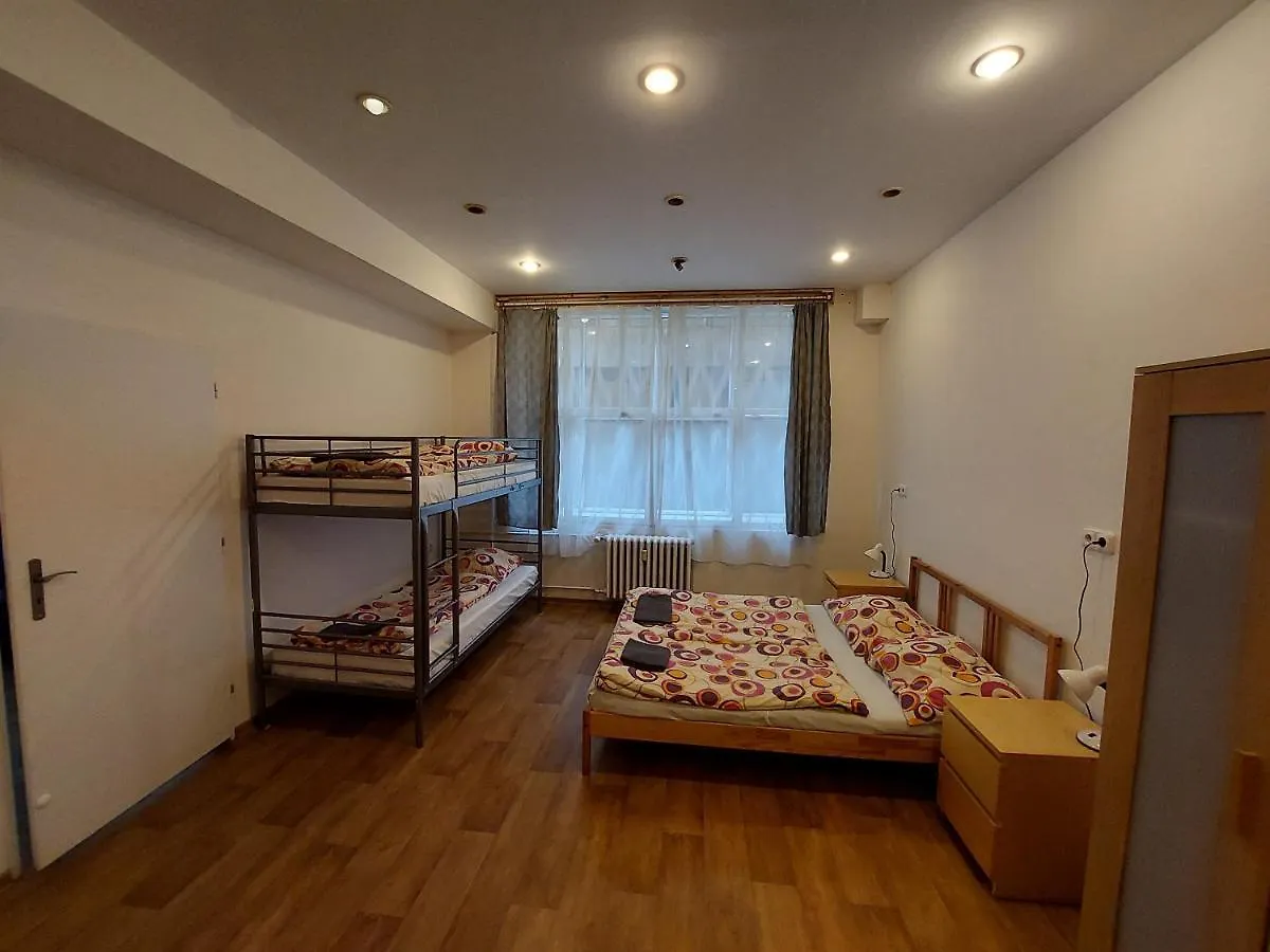 Hostel Bonvolon Prague Hotel