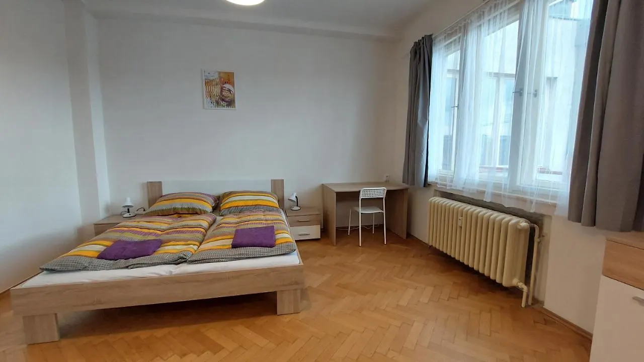 Hotel Hostel Bonvolon Prague