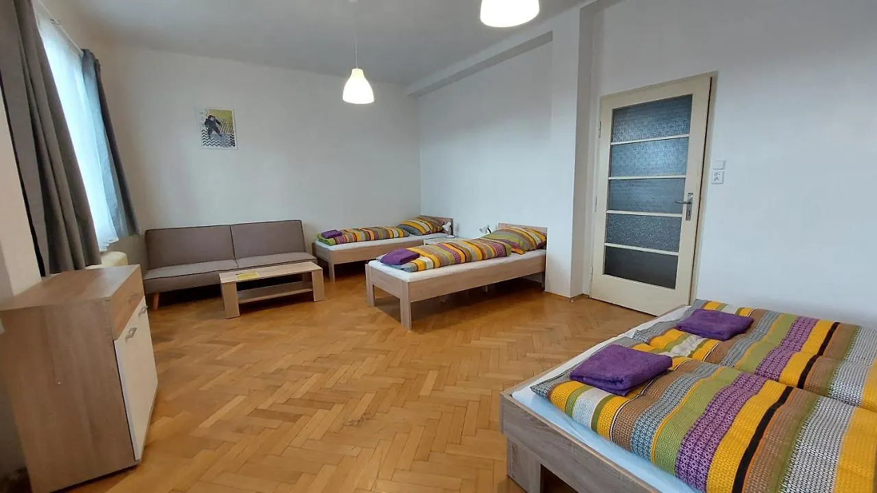 Hostel Bonvolon Prague