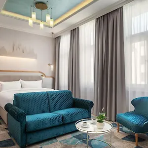 4* Hotell Allure &