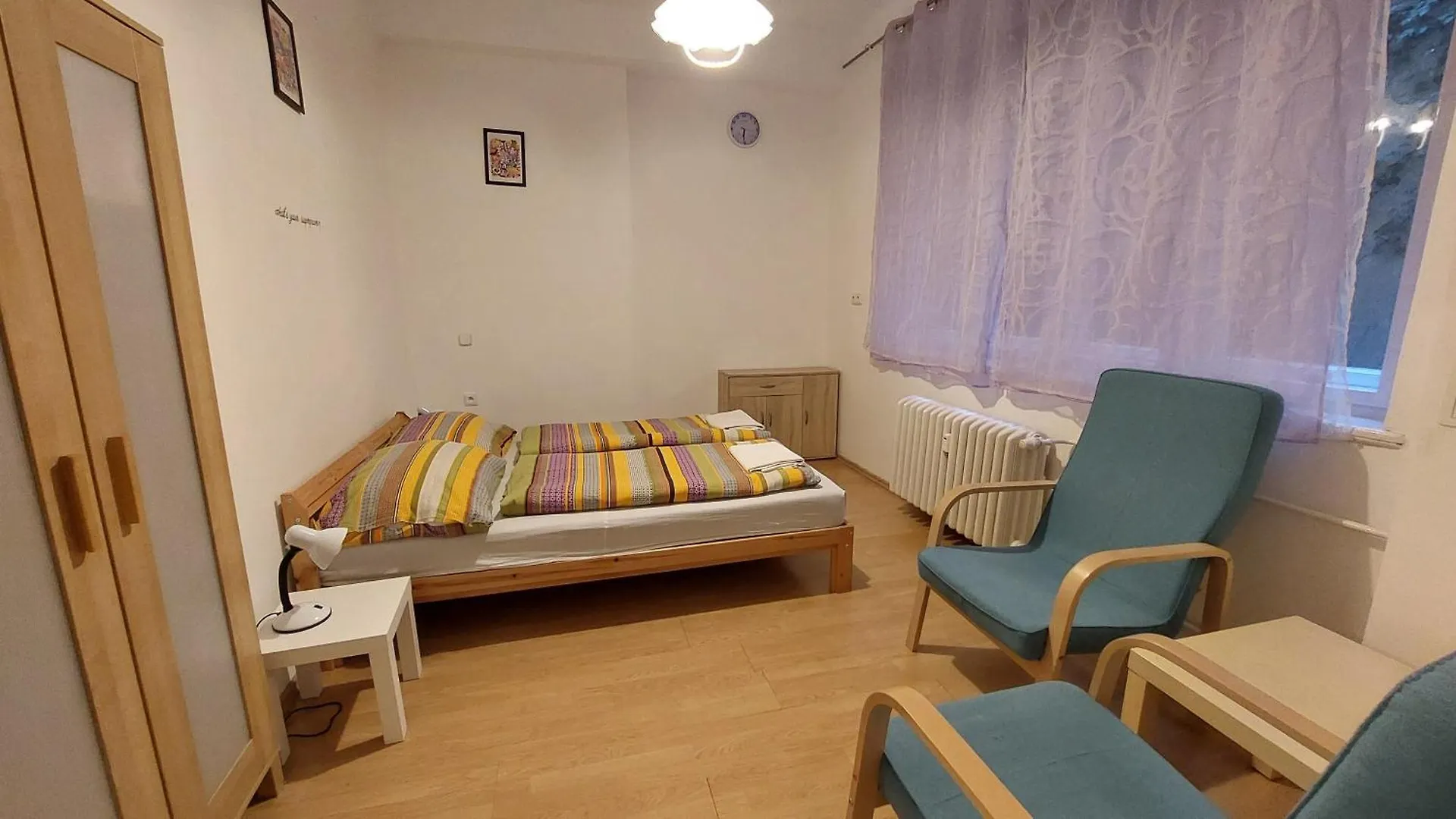 Hotell Hostel Bonvolon Prag