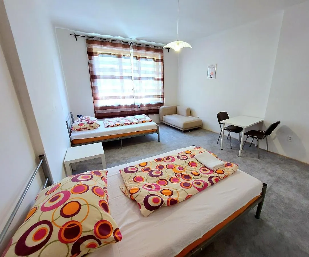 ***  Hotel Bonvolon Praha Česká republika